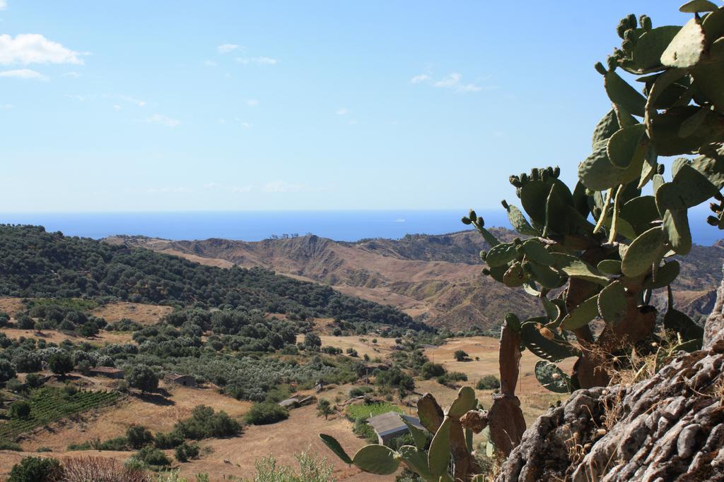 Bed and Breakfast Rocca Del Vento San Pantaleone Esterno foto