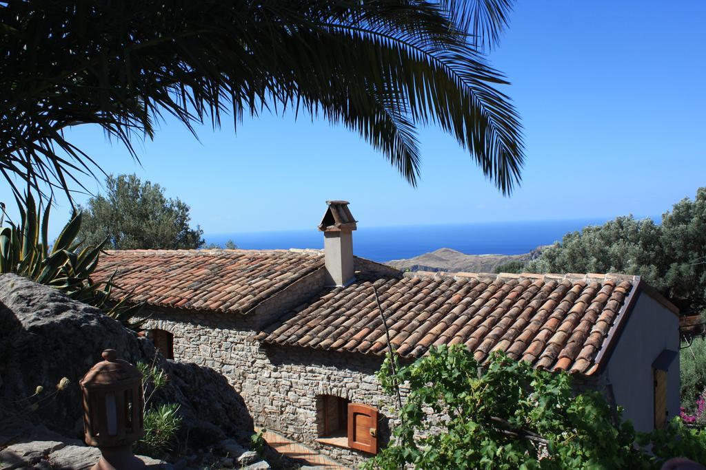 Bed and Breakfast Rocca Del Vento San Pantaleone Esterno foto