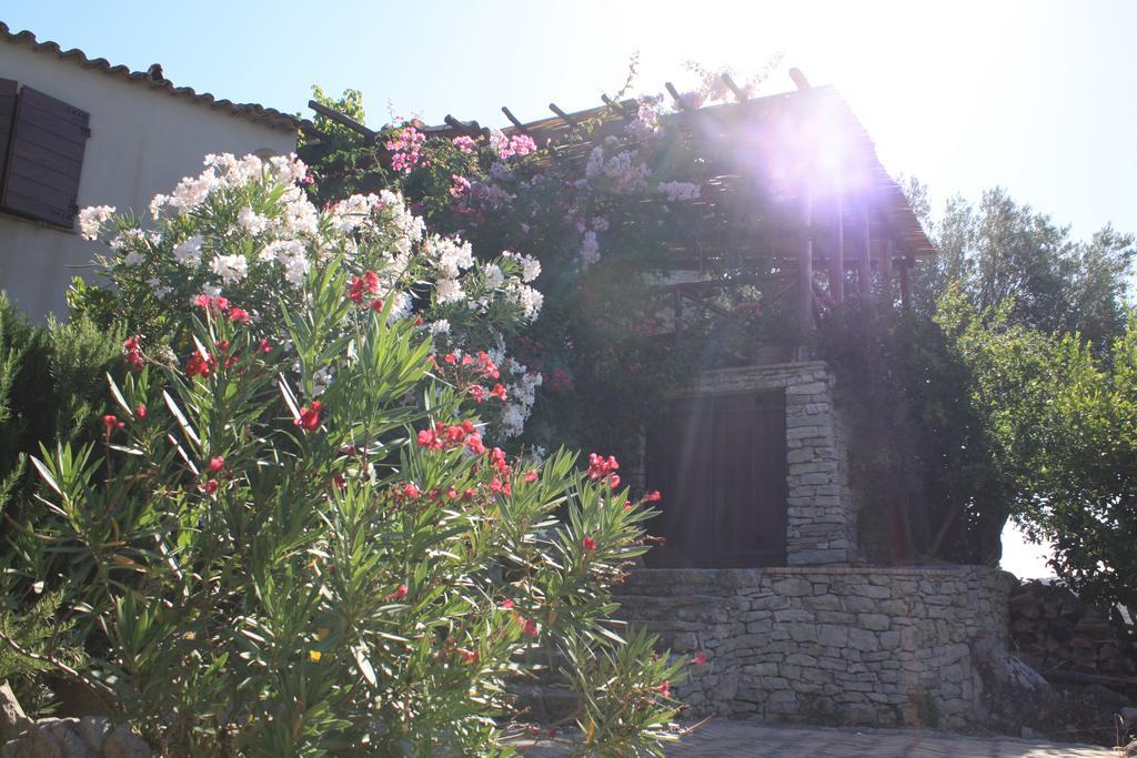 Bed and Breakfast Rocca Del Vento San Pantaleone Esterno foto
